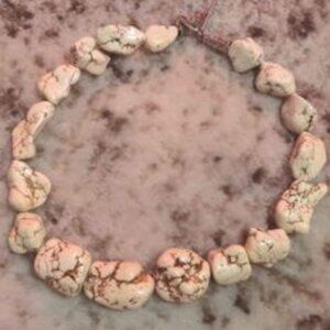 white magnesite stone necklace